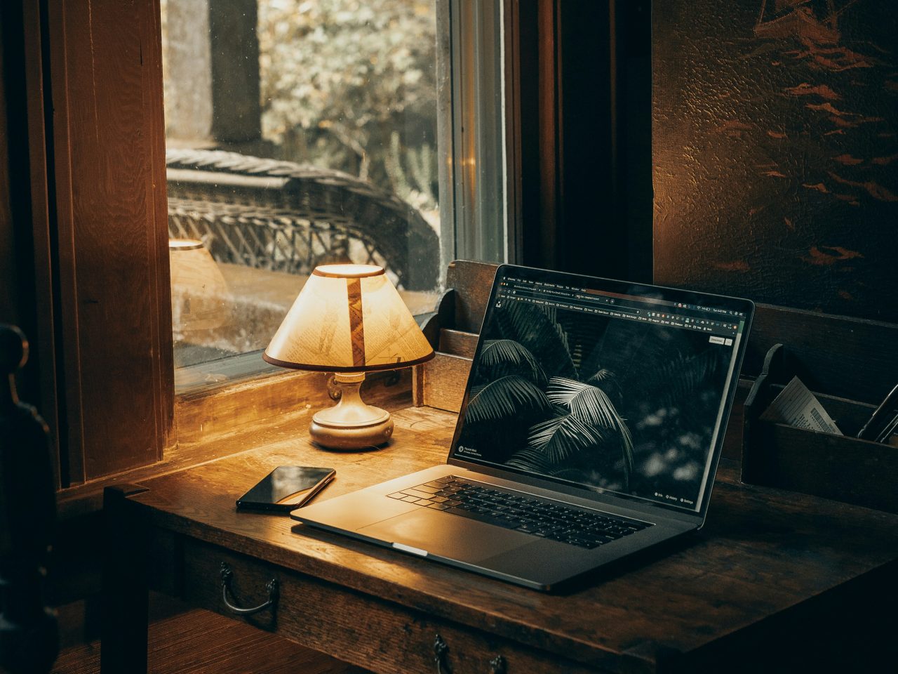 https://visionarcstudio.ca/wp-content/uploads/2025/11/clay-banks-zH9kK6wNC20-unsplash-1280x960.jpg